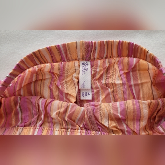 NWT Ladies Multicolor Sheeting Pull-on Drawstring Embellished Shorts Sz Medium - Picture 5 of 8